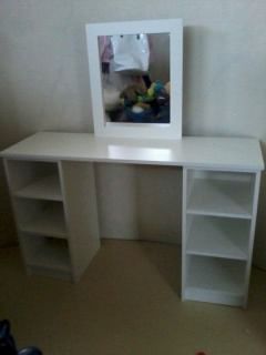 Penteadeira em mdf branco med.110x40x70 cm